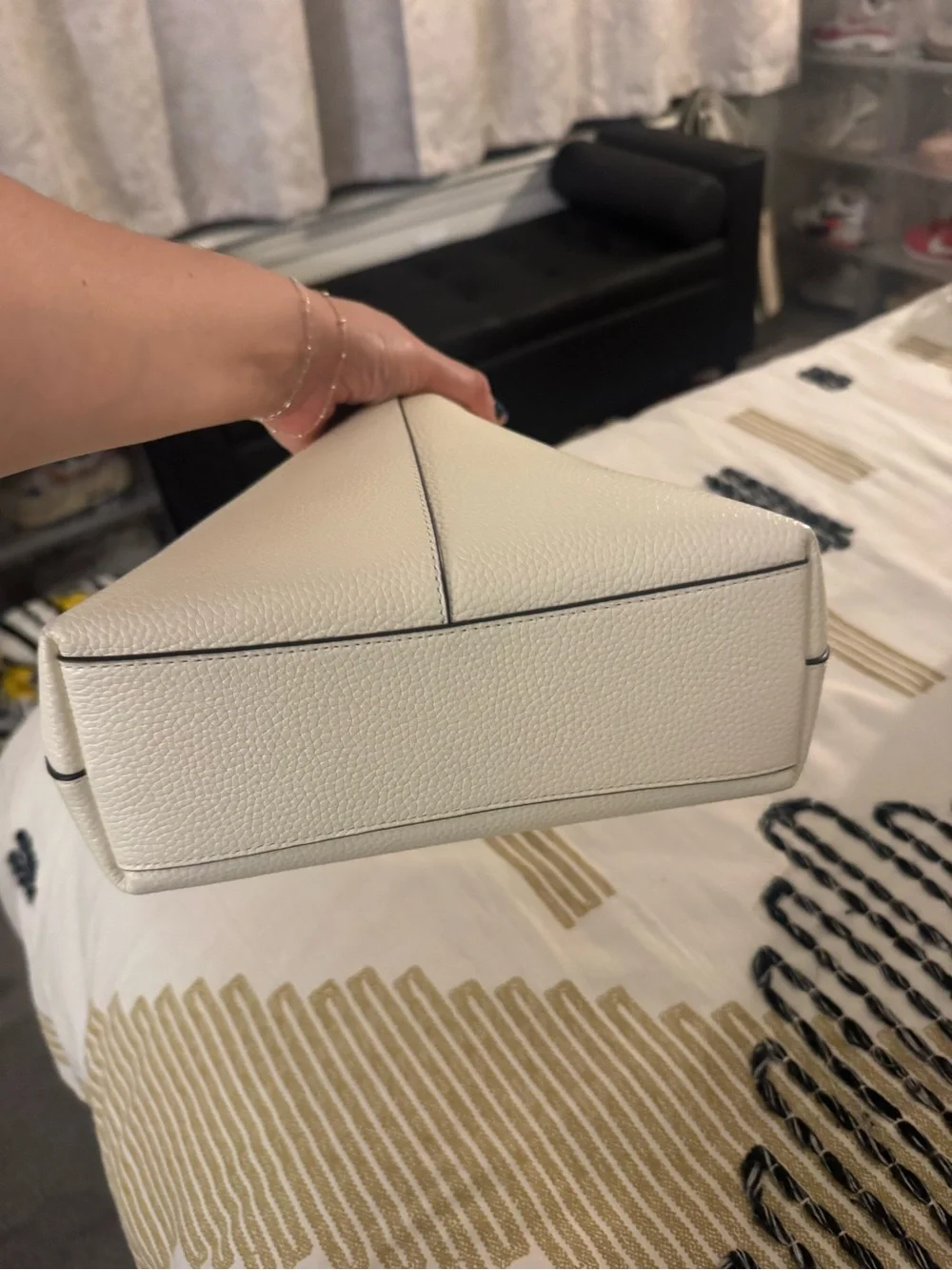Kate spade White Leather Shoulder Bag